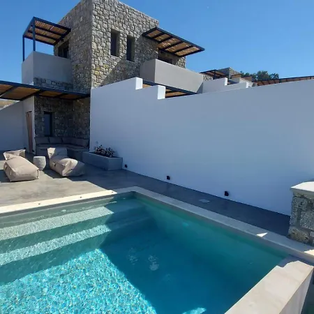 Evi & * Mykonos Town